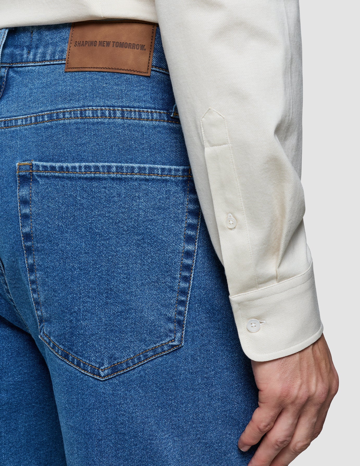 Matteo Jeans Relaxed Fit Mid Blue